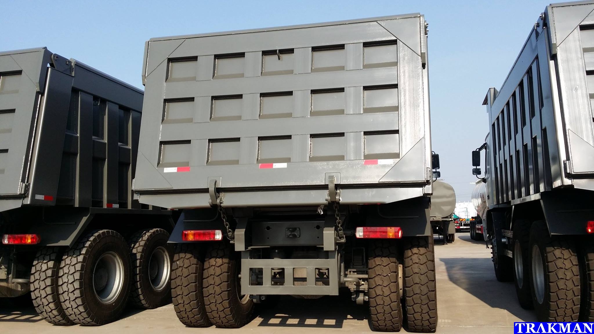 SINOTRUK HOWO 70 Tons Dump Truck