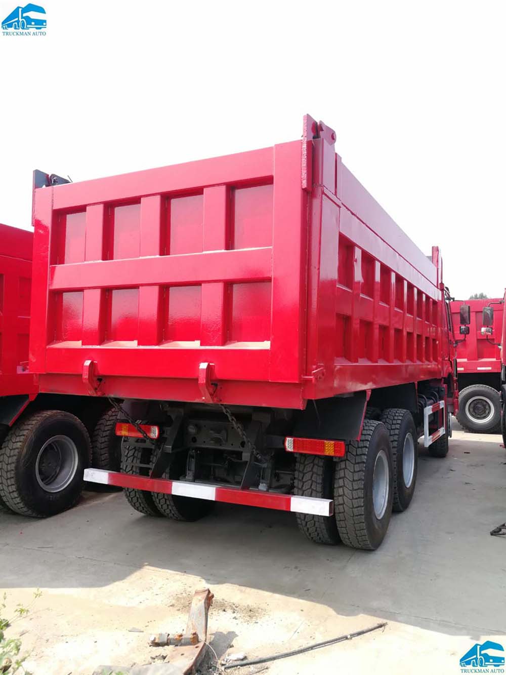 Available Now ! SINOTRUK HOWO Used Dump Truck For Sale