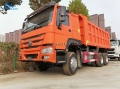SINOTRUK HOWO 336HP Dump Truck With Right Hand Cabin