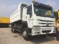 SINOTRUK HOWO 6x4 420HP Right Hand Drive Dump Truck
