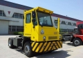 SINOTRUK HOVA 4x2 Port Terminal Tractor Truck