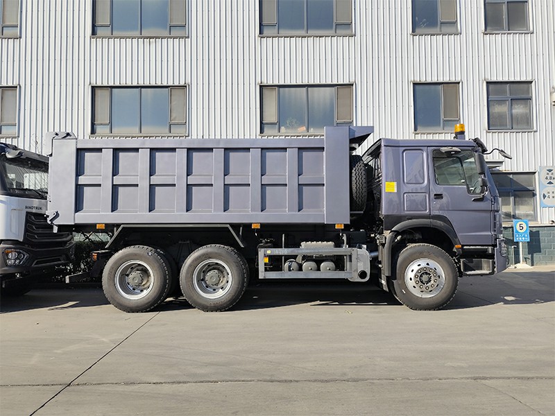 HOWO 6x4 dump truck