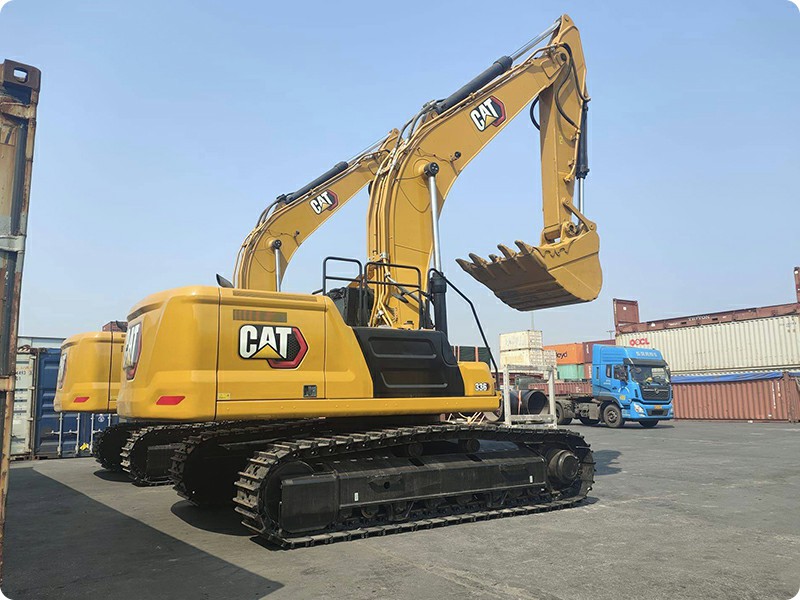 CAT 336 Side View