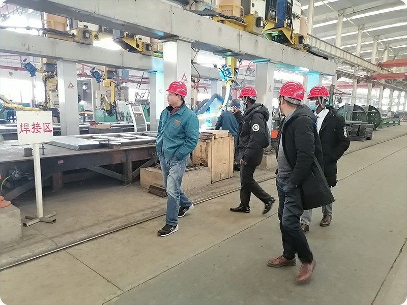 Customers Visiting TRUCKMAN