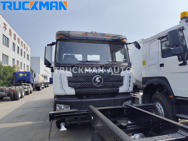 SHACMAN X3000 Water Truck