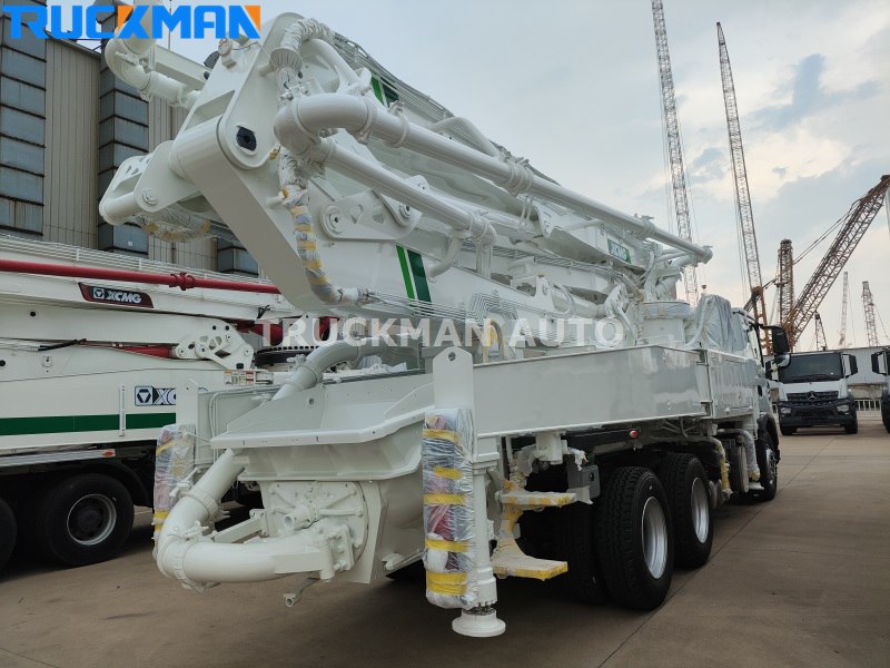 Concrete Pump Truck