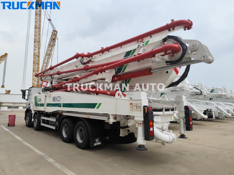 XCMG concrete pump truck