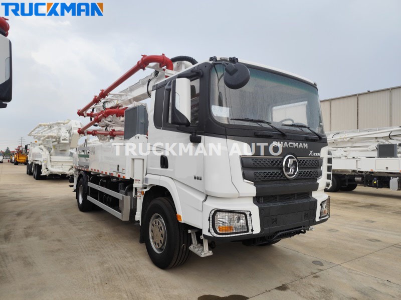 XCMG 33m pump truck