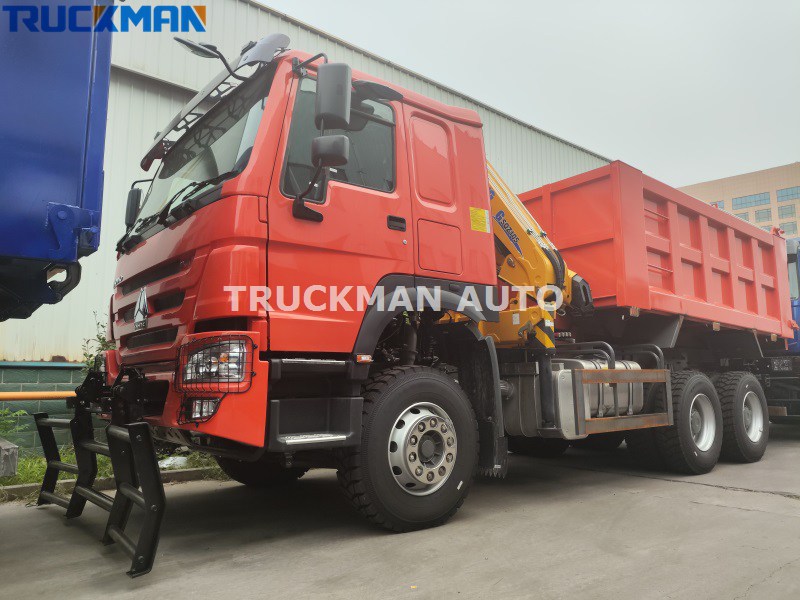 HOWO truck with crane