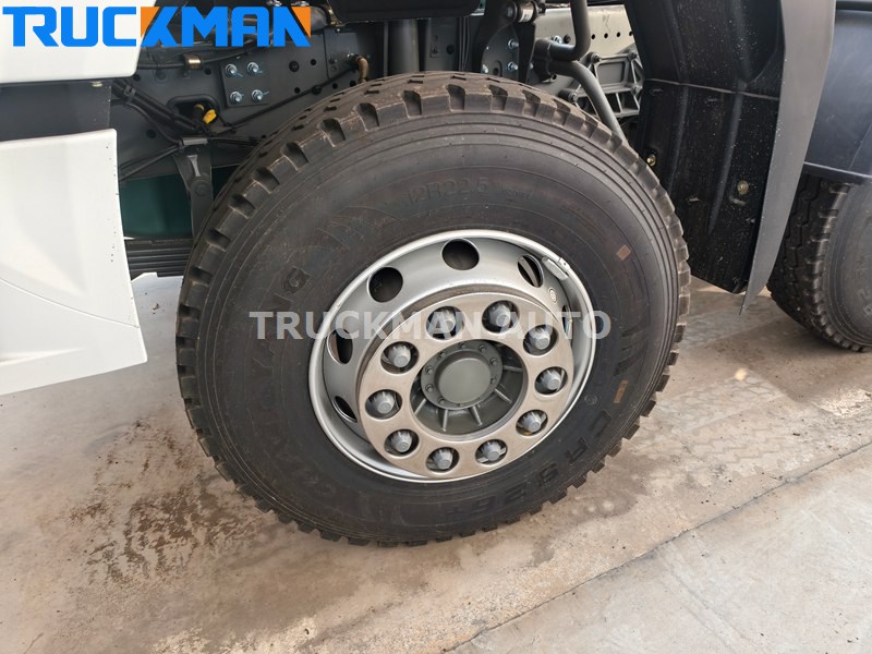 HOWO NX Mixer Truck