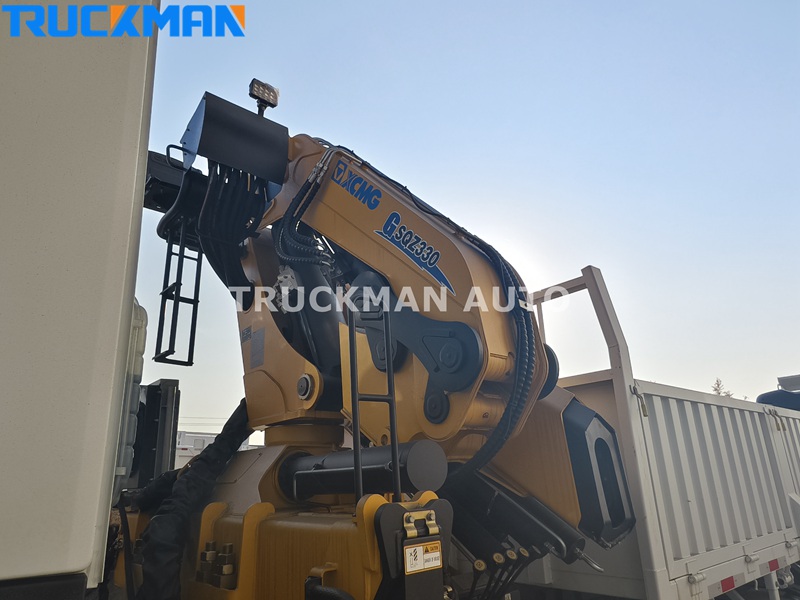 HOWO Lorry Truck With Crane