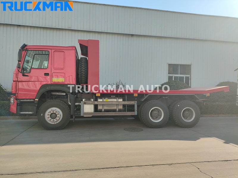 HOWO Flatbed Cargo Truck