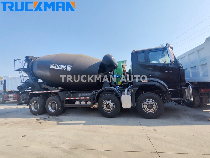 HOWO NX Mixer Truck