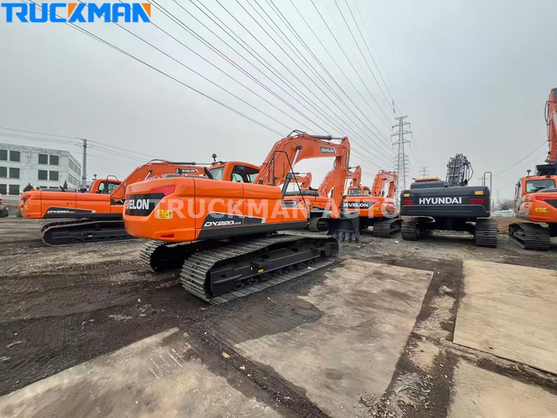 DEVELON 21 Tons Excavator