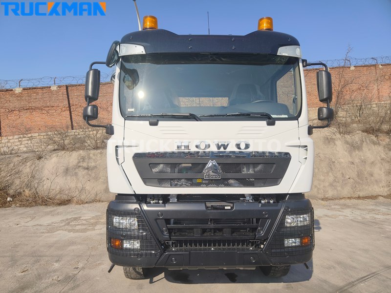 SINOTRUK HOWO 371HP Tipper Truck