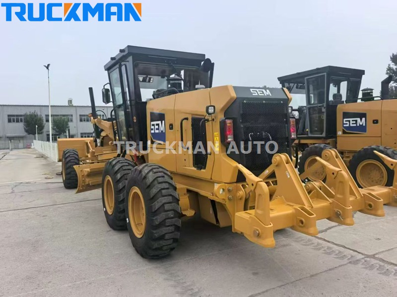 SEM 220HP Grader
