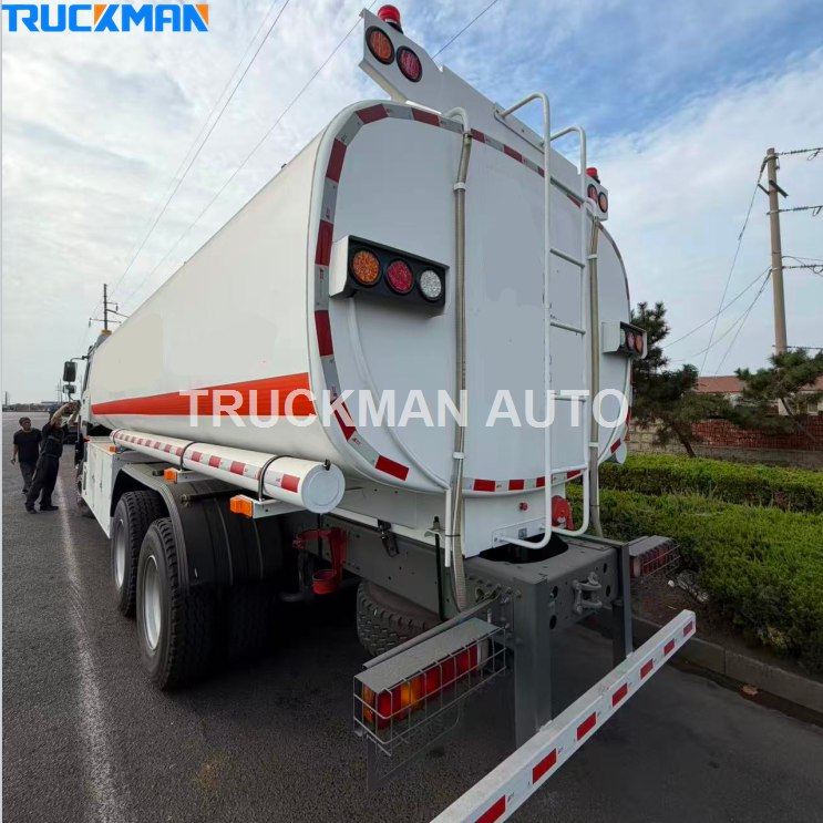 HOWO fuel tank truck agent