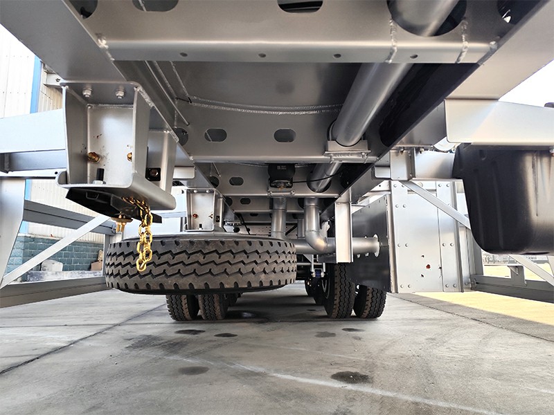 3 Axles Truckman Fuel Tank Semi Trailer Suspension