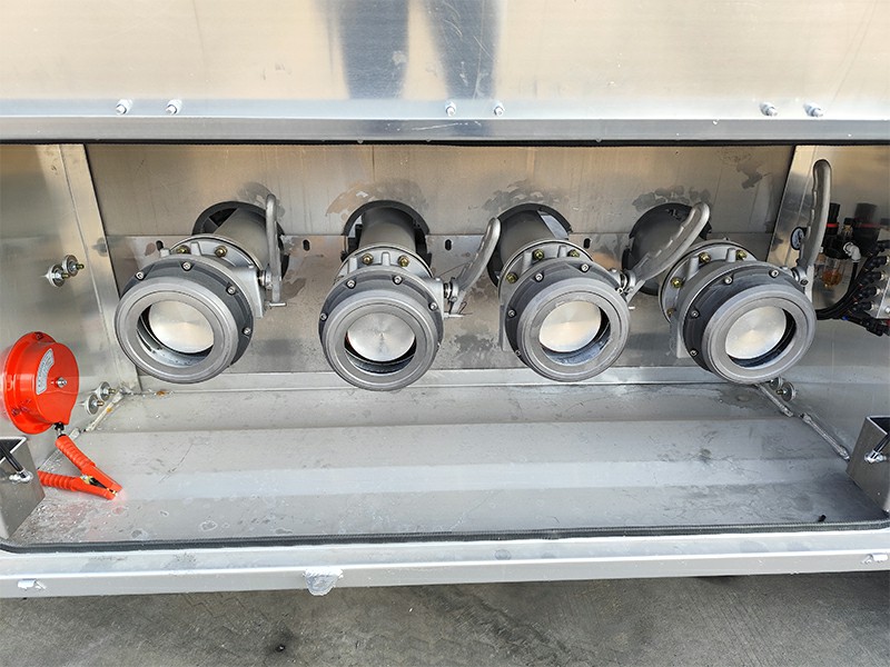 Tanker semi-trailer stainless steel bottom loading operation cabinet with four API valves and static grounding reel