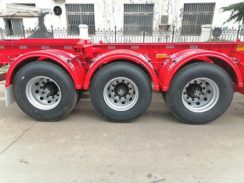 3 Axles Skeleton Container Semi Trailer Tyre