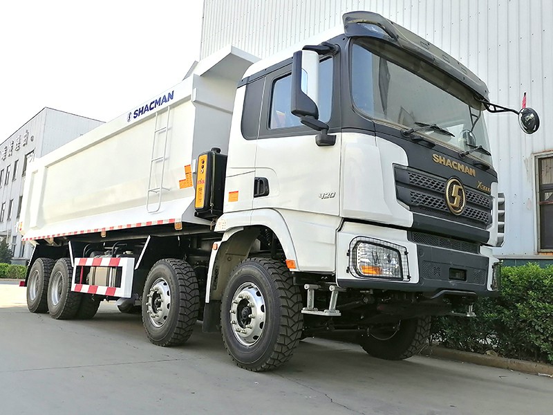 SHACMAN X3000 8X4 Dump Truck Right Front Three-quarter View