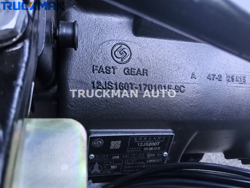 BEIBEN 380HP tractor truck