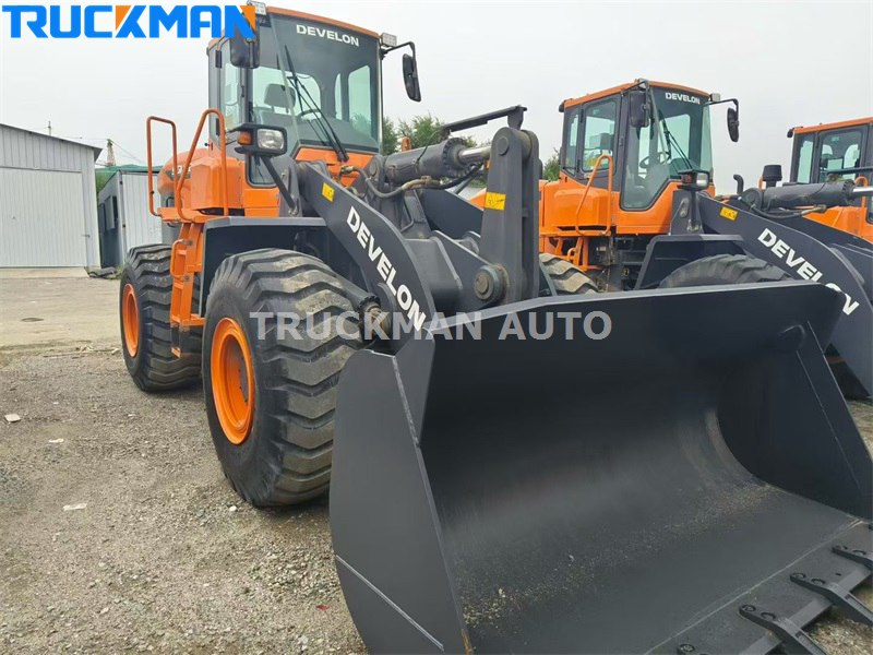 DEVELON Wheel Loader