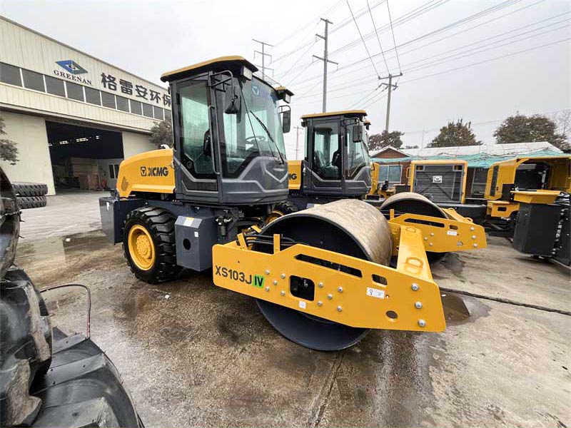 XS103J China road roller supplier