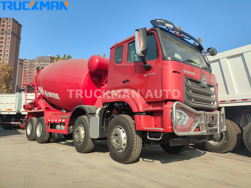 SINOTRUK HOWO RHD Concrete Mixer Truck