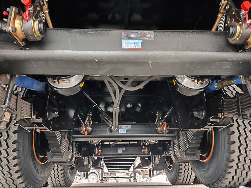 3 Axles 60 Tons Low Bed Trailer Chassis