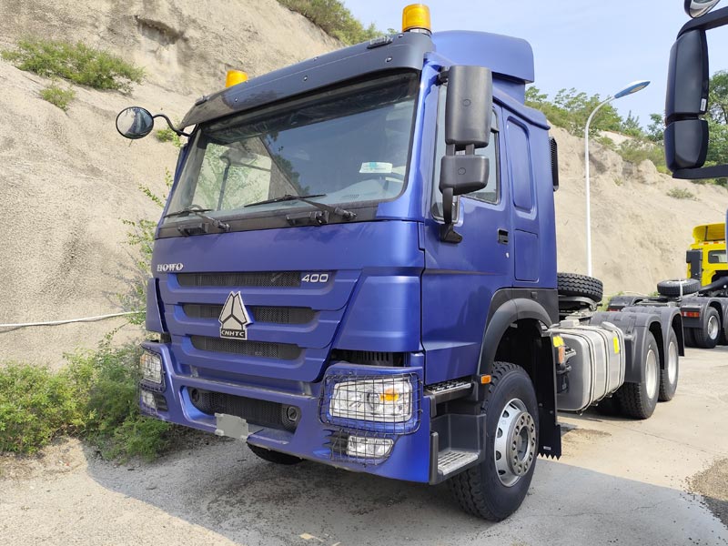 HOWO 6x4 400HP tractor truck overall appearance