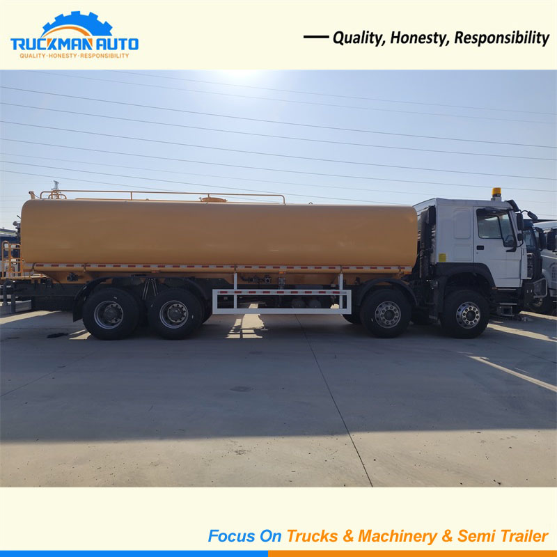 SINOTRUK Water Tanker Truck
