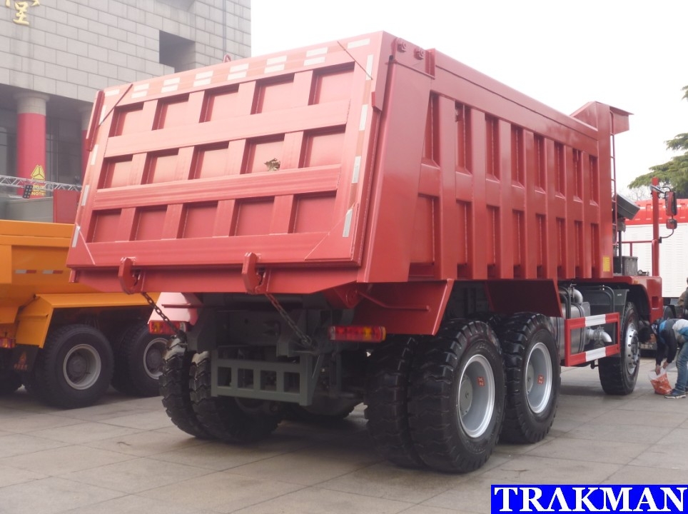 SINOTRUK HOWO 70 Tons Dump Truck