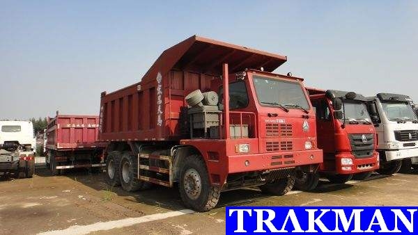 SINOTRUK HOWO 70 Tons Dump Truck